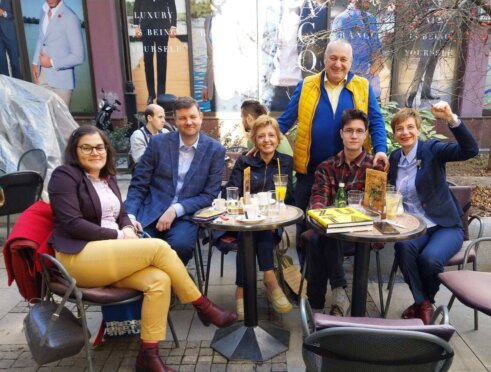 INTERVJU Zoran Lutovac: Tražimo da EU merama pritiska Vučića, ne da kažnjava građane Srbije 4