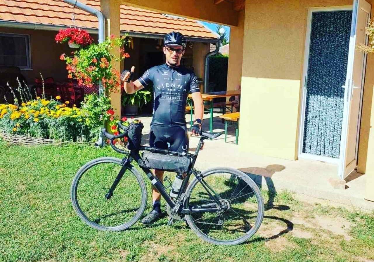 Dragan Samardžić, ultra biciklista iz okoline Novog Sada, ne staje dok ne stigne gde je zamislio, pa bilo to i 500 kilometara daleko 3