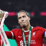 Van Dajk savladao Petrovića u finalu Kupa ligaša protiv Čelsija: Liverpulu prvi trofej u Engleskoj ove sezone 3