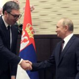 Srbija ostaje na Putinovoj tacni čak i ako Rusija ode iz NIS-a: Samo slom Vučićevog režima doneće promenu 5