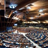 Eventualni prijem Kosova u Savet Evrope "posvađao" predsednike komisija za nestale iz Prištine i Beograda 9