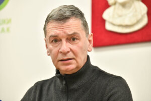 Jovanović Ćuta: Odluka o izlasku na izbore ili bojkotu mora biti jedinstvena, poštovaću većinu