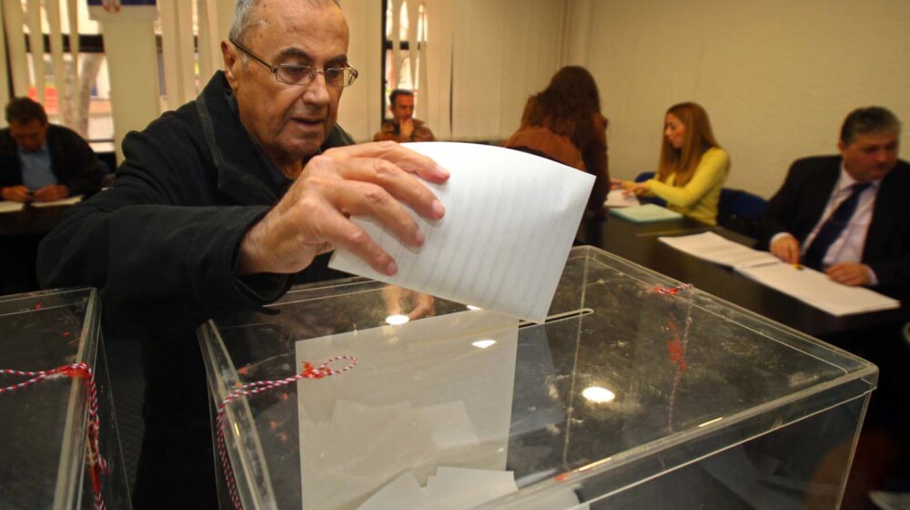 ProGlas poziva sve parlamentarne stranke koje smatraju da su izbori pokradeni u subotu 9. marta na dogovor 1