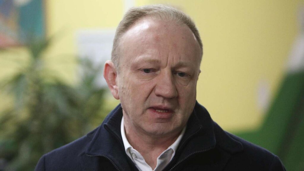 Vlast ne odgovara na poziv za razgovor oko poboljšanja izbornih uslova: Opozicija poručuje da nema neograničeno vreme 2 Vlast ne odgovara na poziv za razgovor oko poboljšanja izbornih uslova: Opozicija poručuje da nema neograničeno vreme 2