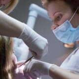 Koliko su građanima u zemljama regiona dostupne stomatološke usluge i koliko ih koriste? 6
