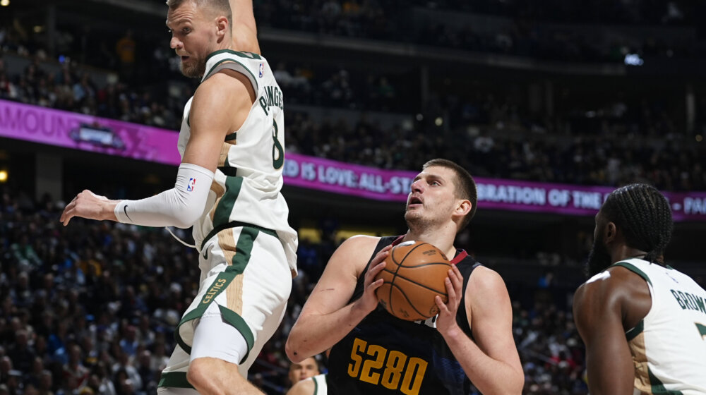 Denver slavio protiv Bostona uz još jedan tripl-dabl Jokića 1