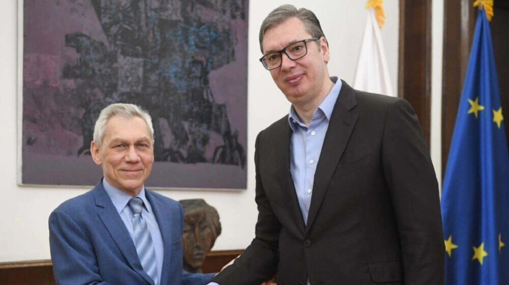 Aleksandar Vučić, Aleksandar Bocan-Harčenko