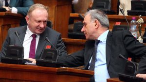 Na koliko glasova može da računa najavljena koalicija oko SSP? 1