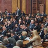 SRCE: Za sednicu o poverenju Vladi potrebno 60 potpisa 6