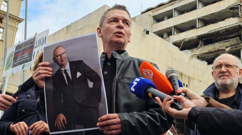 Poslanicima Ekološkog ustanka zabranjen ulaz u Ministarstvo 1