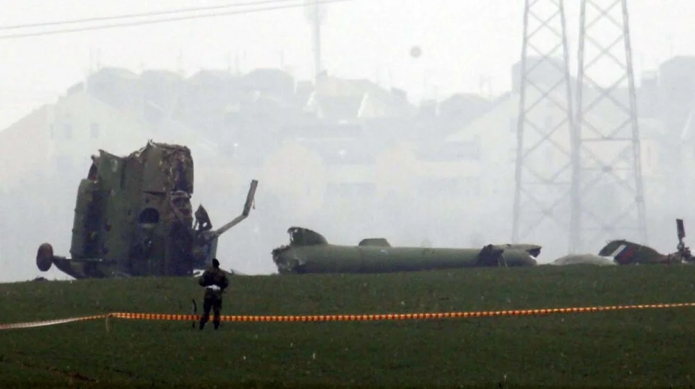Puj pike ne važi: Prošlo je devet godina od pada vojnog helikoptera u Surčinu 1