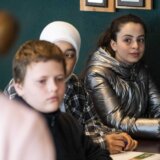 "Ruska ratna mašina pokušava da ukrajinske tinejdžere pretvori u vojnike": CNN o deci iz Ukrajine koja su prebačena u Rusiju 5