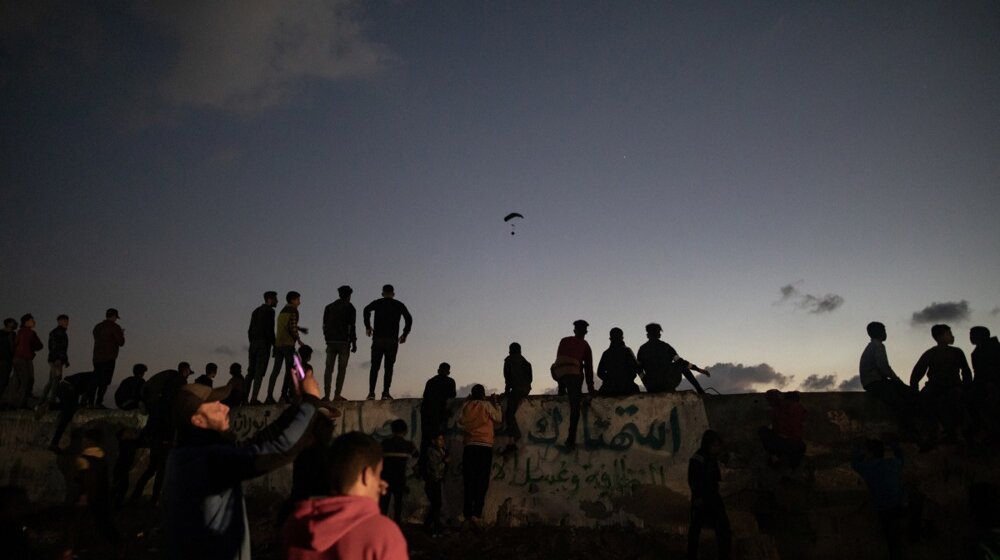 "Najgore poniženje za SAD od strane Izraela": Bajden najavio pomoć iz vazduha za Gazu, kritičari odbacili napore kao neadekvatne 1