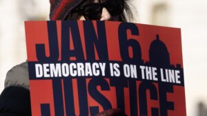 U januaru 1934. godine, Njujork tajms je objavio esej novinara Harolda Kalendera o novom fenomenu koji je zahvatio nacističku Nemačku: Gleichschaltung (glajhšaltung). Doslovno preveden kao „koordinacija“, termin je dobio daleko mračnije značenje - sistematsku nacifikaciju nemačkog društva.