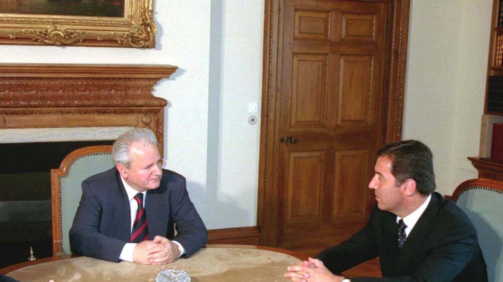 Kobne greške (sve)moćnih vladara: Paralele između Slobodana Miloševića, Mila Đukanovića i Aleksandra Vučića 1