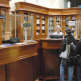 Serija pljački apoteka u Beogradu: Maloletnici zaključavali radnice i odnosili novac iz kasa 5