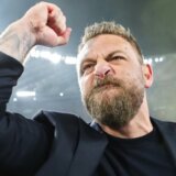 Danijele de Rosi: Kapiten je prijatelj sa svim igračima, a trener njih 12 mora da pošalje na klupu 3