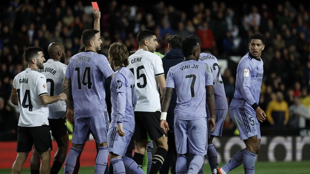 Belingem propušta dve utakmice zbog crvenog kartona na Mestalji 1