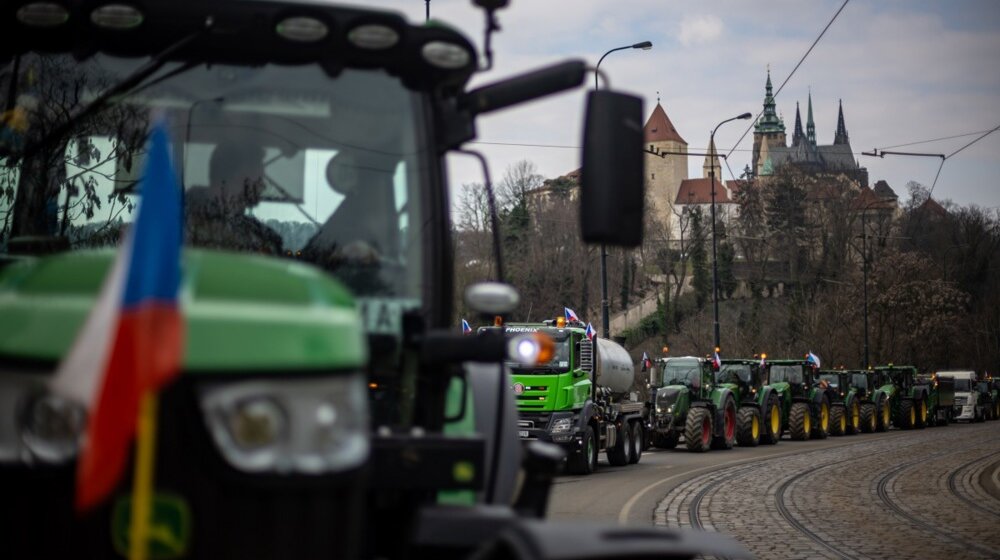 "Protesti farmera širom EU pokazali su se plodnim za rusku propagandu": Profesor Nikolas Tenzer za Politico 1