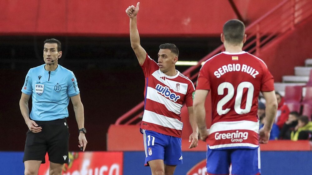 Granada posle četiri meseca smenila trenera 1