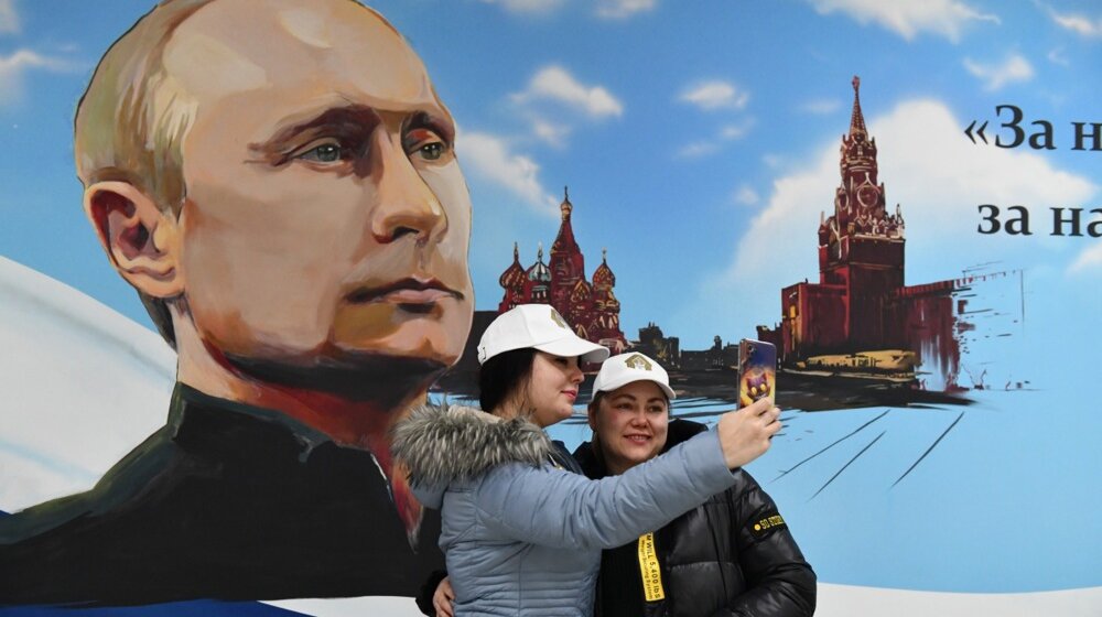 Kako su predsednički izbori u Rusiji izgledali kroz objektiv fotoaparata? (FOTO) 1
