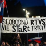"Nećemo trubu za vladinu propagandu": Protest u Slovačkoj zbog namere Fica da izmeni sistem javnog informisanja 7