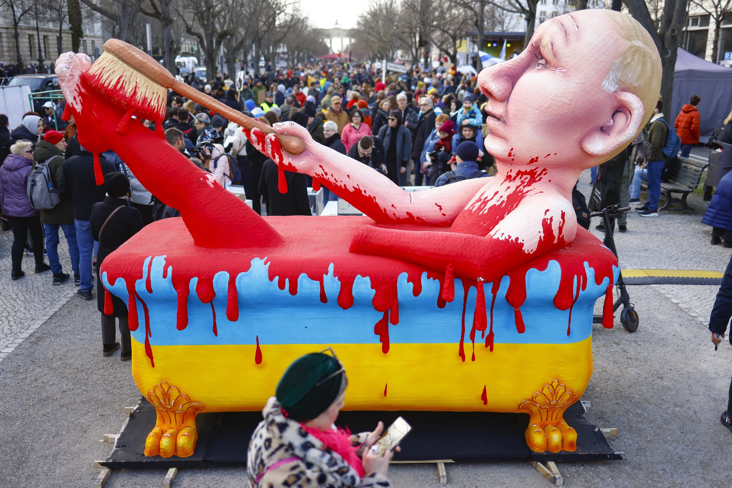 ''Podne protiv Putina'' u slikama (FOTO) 8 ''Podne protiv Putina'' u slikama (FOTO) 8