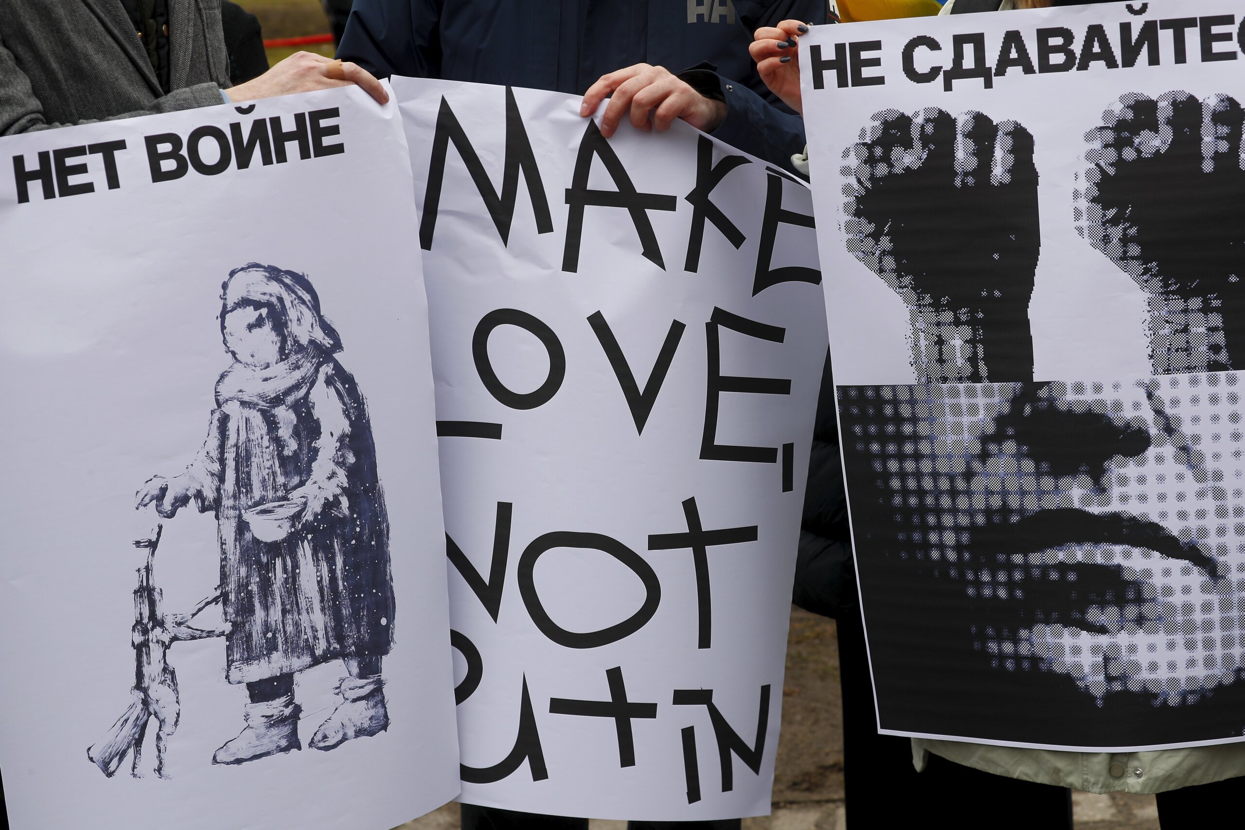 ''Podne protiv Putina'' u slikama (FOTO) 4 ''Podne protiv Putina'' u slikama (FOTO) 4