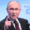 Putin protiv ultra-nacionalista: Slogan "Rusija za Ruse" poziv na uzbunu 15