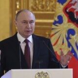 Putin se obratio Rusima nakon što su objavljeni konačni rezultati izbora i najavio kojim putem ide Rusija 5