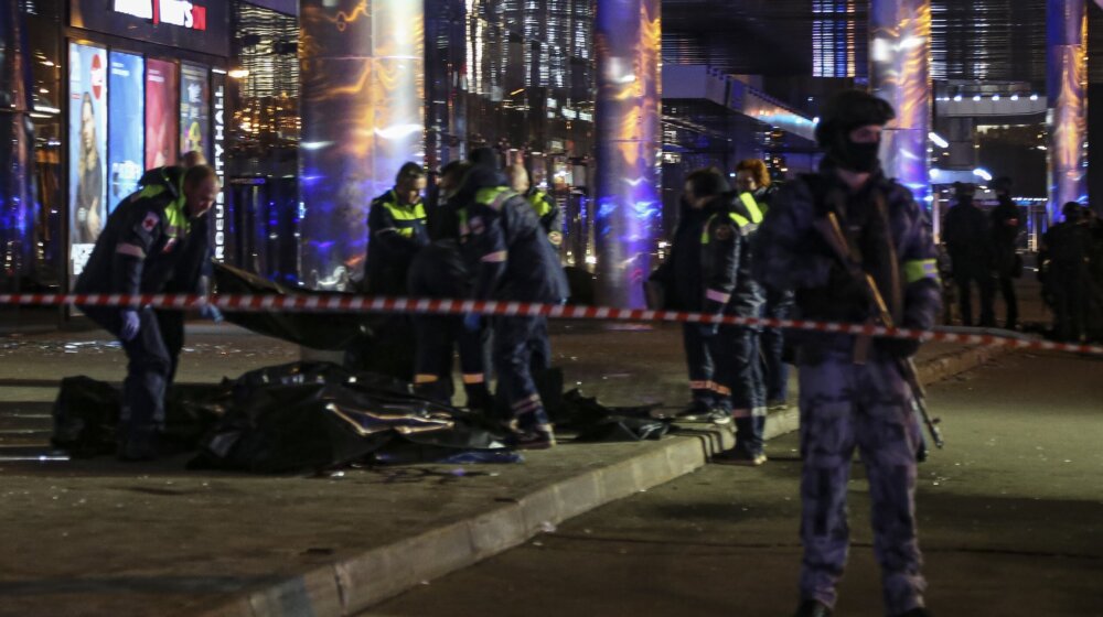 Broj žrtava u terorističkom napadu u Moskvi porastao na 133, uhapšeni napadači 1