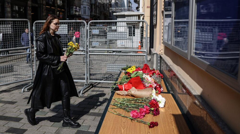 Vlasti u Rusiji donele odluku koliko novca će isplatiti porodicama stradalih u napadu na "Krokus" 1