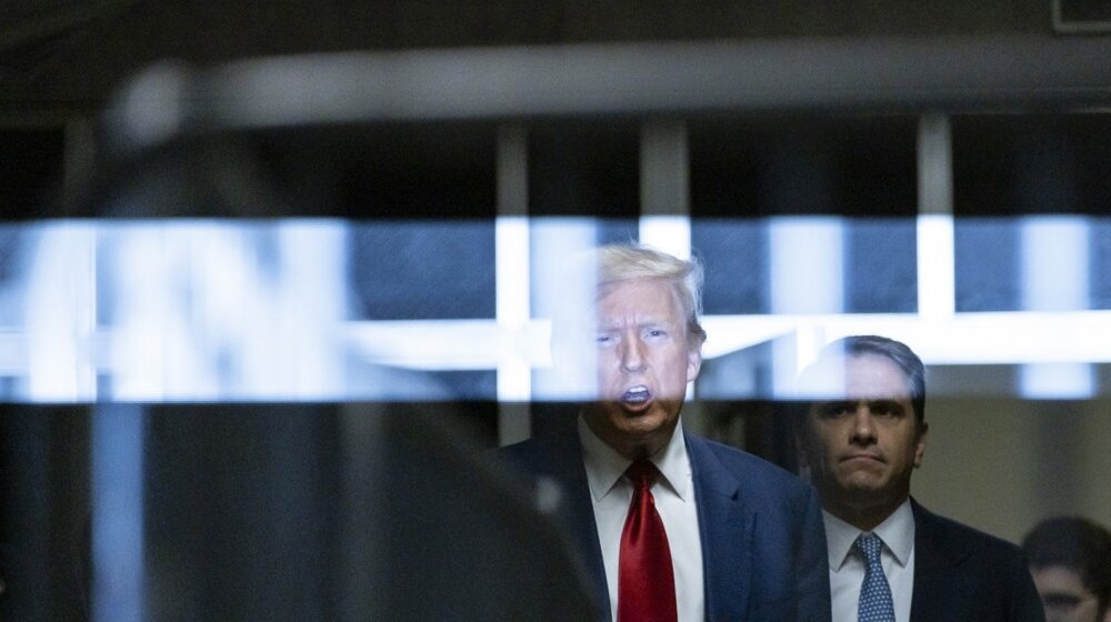 Sudija doneo naredbu: Tramp neće smeti da napada i vređa svedoke, tužioce ili porotnike 1