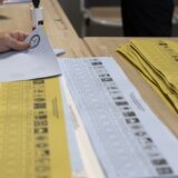 Počelo prebrojavanja glasova sa današnjih lokalnih izbora u Turskoj 7