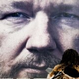 Džulijan Asanž i Vikiliks: „Amerika mora da garantuje da mu neće izreći smrtnu kaznu", kaže britanski sud 12