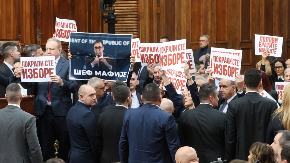 Srbija i politika: Ana Brnabić izabrana za predsednicu skupšptine 3 Skupština