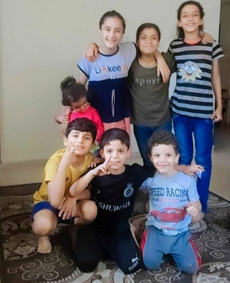 Alma (C) with her cousins before they were killed in a reported Israeli air strike in Gaza City in December 2023