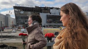 Napad u Moskvi: Broj mrtvih porastao na 143 četvorica pred sudom odgovaraju za terorizam