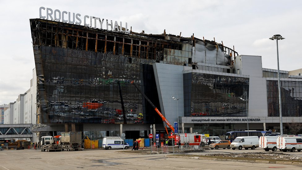 Napad u Moskvi: Broj mrtvih porastao na 140, četvorica pred sudom odgovaraju za terorizam 6 napad u Moskvi, Krokus siti hol, Moskva