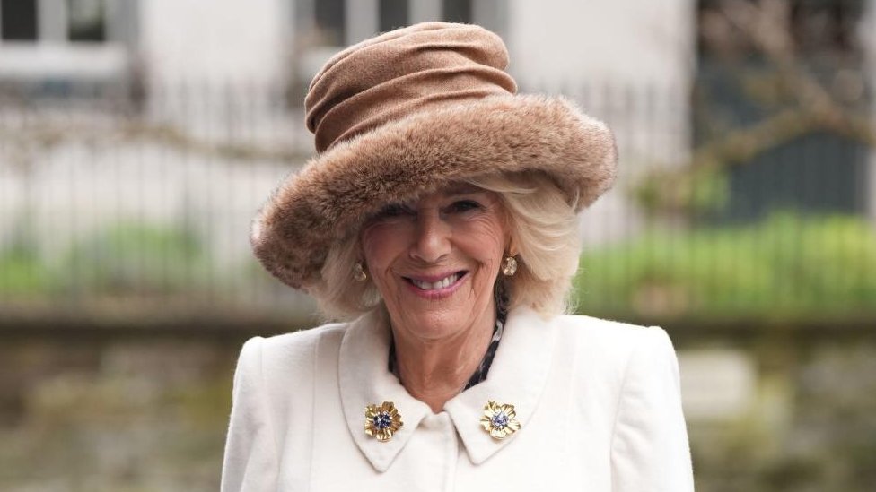 Kraljevska porodica: „Tužan sam što ne prisustvujem proslavljanju Velikog četvrtka", kaže kralj Čarls Treći 2 Kraljica Kamila