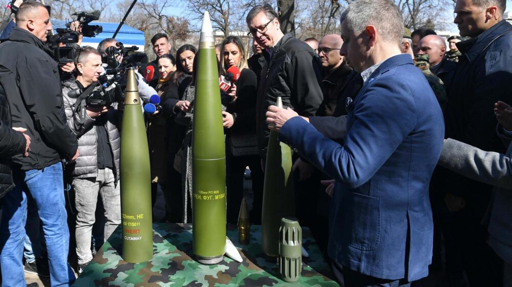 Vučić prisustvuje vojnoj vežbi "Vatreni udar" 1