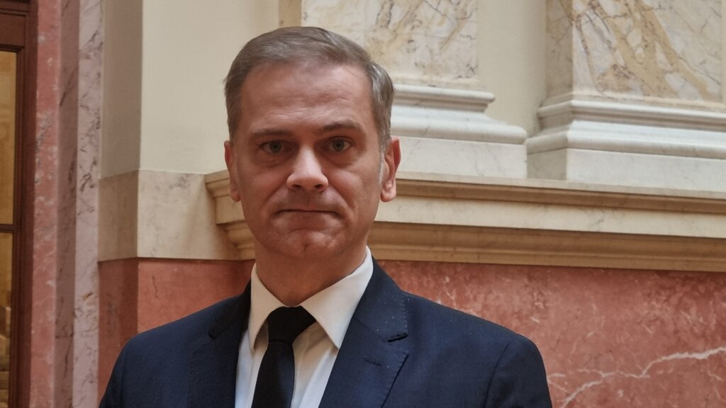 vučić putin eu Kakvu poruku Vučić šalje Putinu, EU i u kakvu situaciju stavlja građane Srbije čestitajući predsedniku Rusije pobedu na izborima? 3