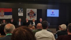 "Dobro veče i pomaže Bog svima, mi smo snaga iz naroda": Reporterka Danasa na tribini o predstojećim izborima 4