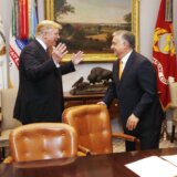 Blumberg: Orban danas sa Trampom na Floridi 2