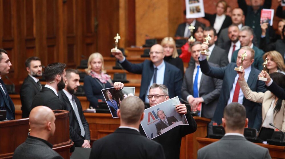 Verbalni okršaj Ćute i Milenka Jovanova: "Ološu i pijanduro" 1