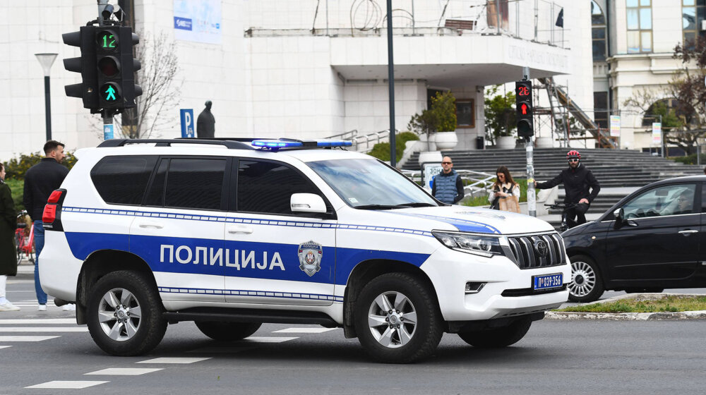 MUP: Priveden muškarac osumnjičen da je hicem iz vazdušne puške povredio dečaka u Beogradu 11
