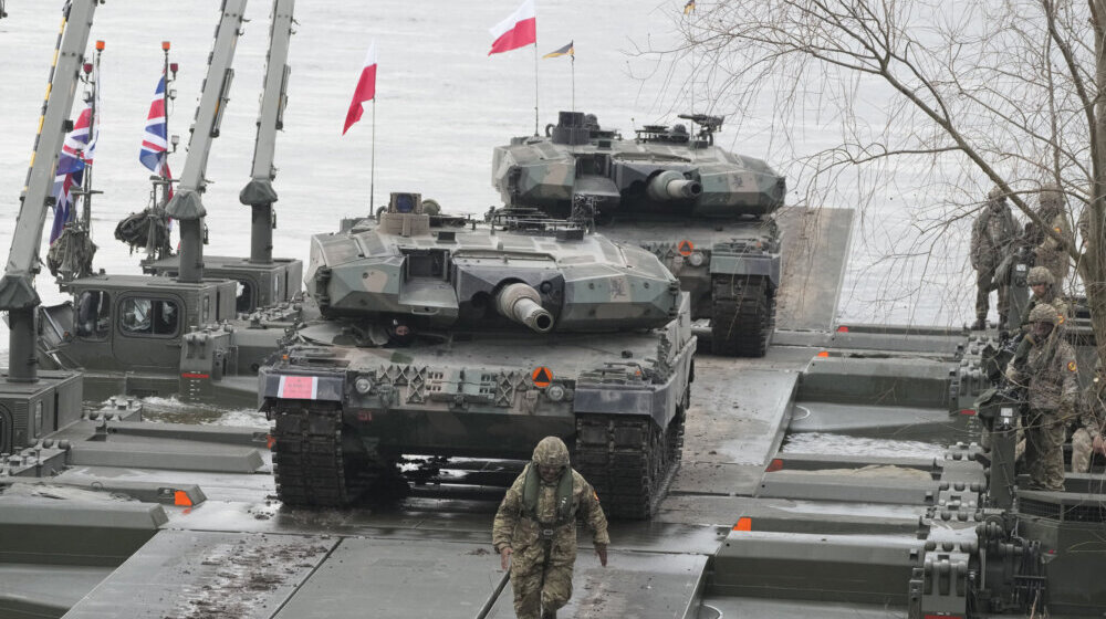 Poljska vlada protiv obaveze izdvajanja tri odsto BDP-a za NATO svim državama članicama 1