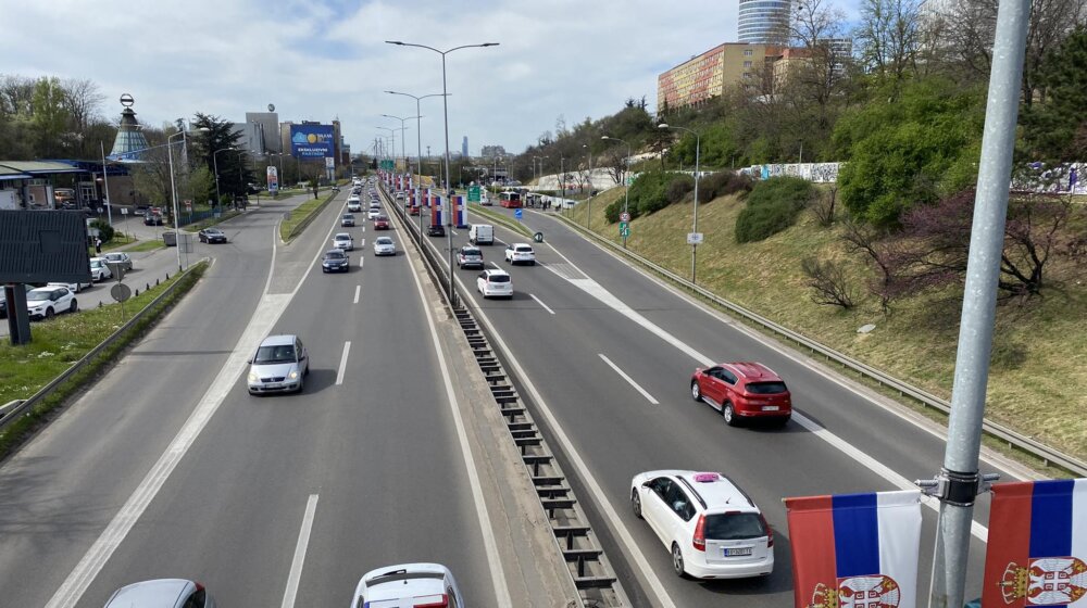 Putevi Srbije apeluju na vozače da oslobode zaustavnu traku na autoputu 1