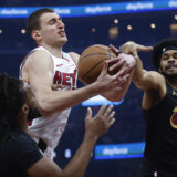 Majami pobedio Klivlend uz 14 poena Jovića 12