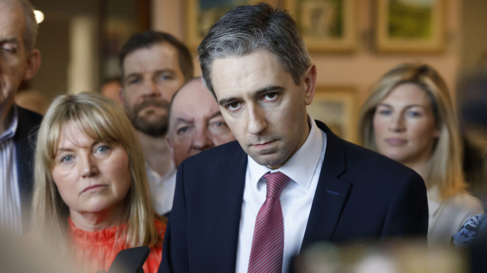 Sajmon Haris izabran za lidera vladajuće stranke i predložen za novog premijera Irske 1